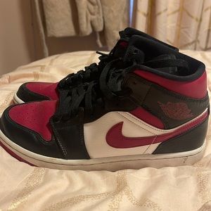 Womens Air Jordan Mids